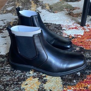 Men’s Chelsea Boots